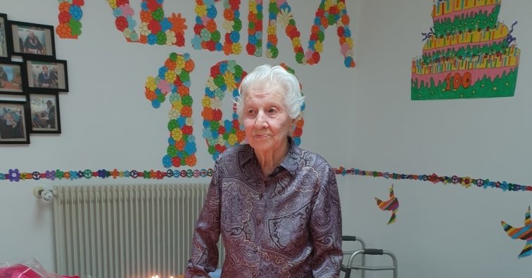 Immagine per Almira Laurenti spegne le cento candeline, festa a Pieris
